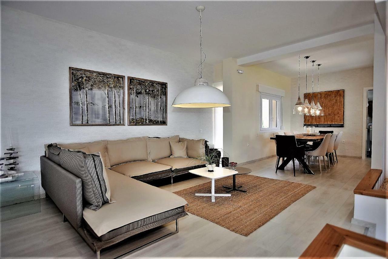 Villa Rodea Rodhiá Екстериор снимка