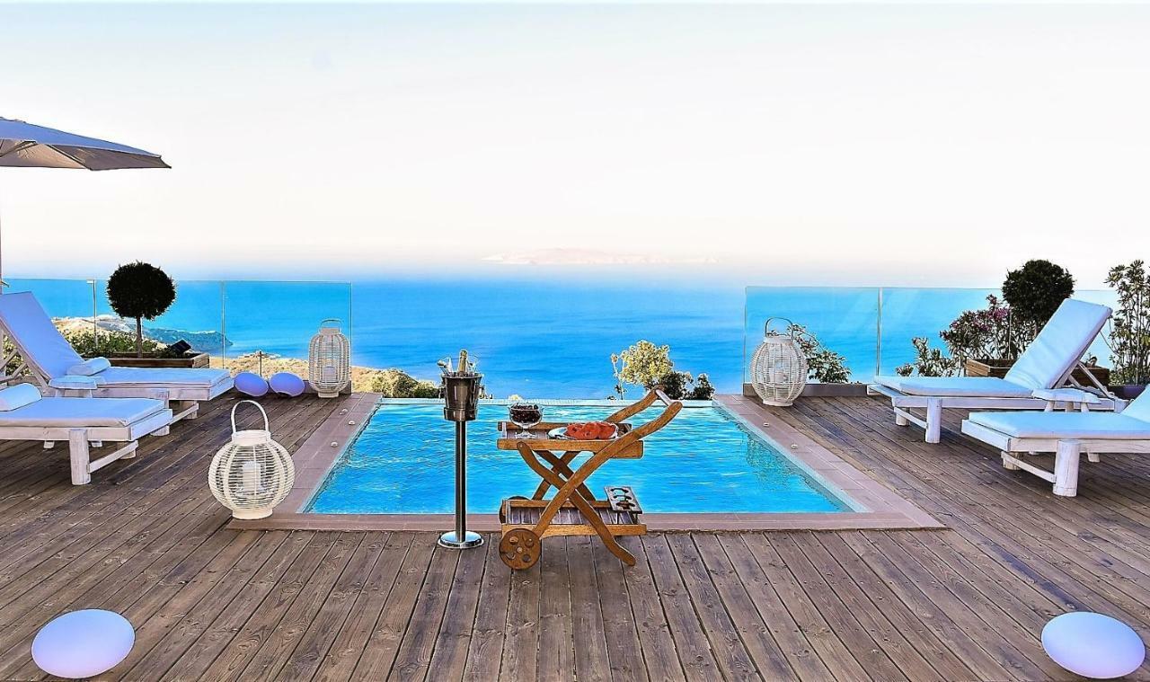 Villa Rodea Rodhiá Екстериор снимка