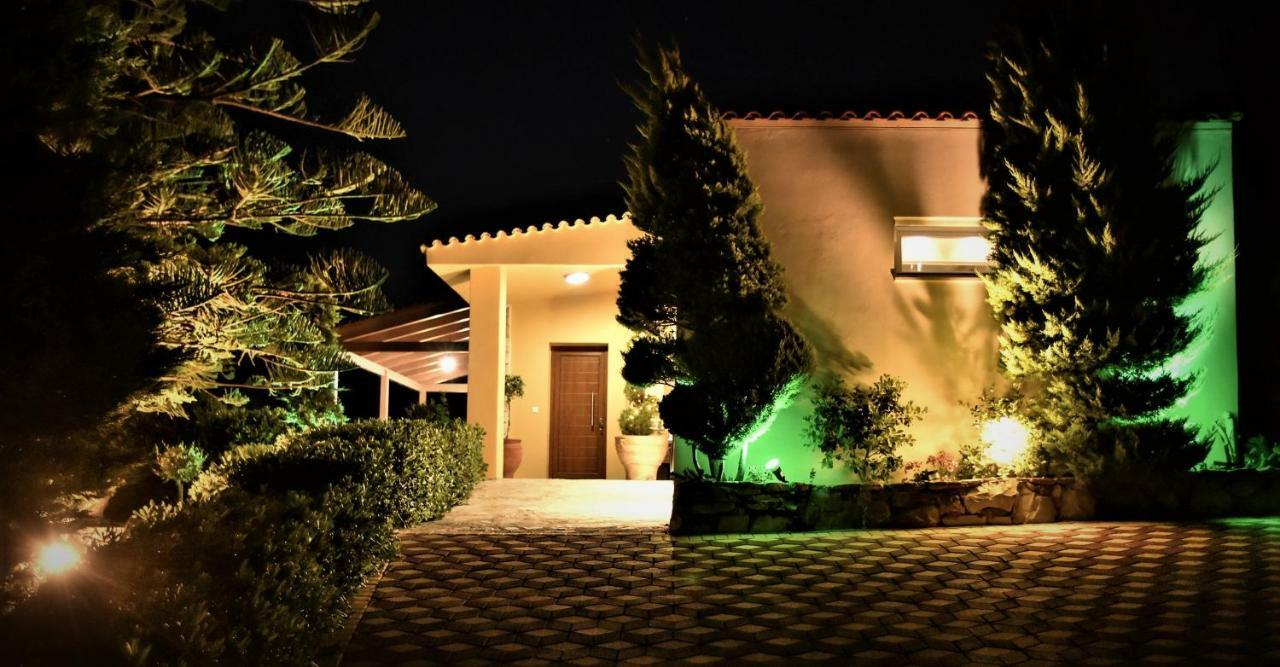Villa Rodea Rodhiá Екстериор снимка