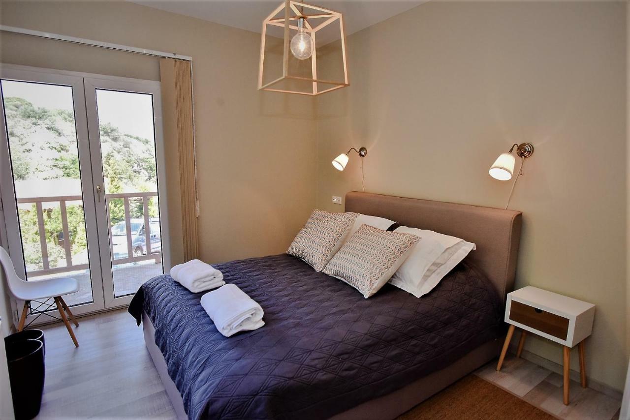 Villa Rodea Rodhiá Екстериор снимка